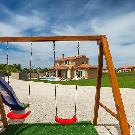 Holiday home Matea *