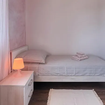 Feriehus Matea Pula
