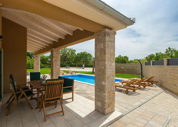 Vikendica Matea Pula